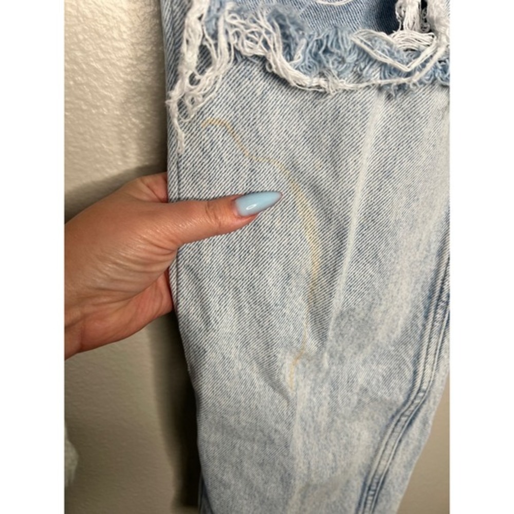 Good American Straight Leg Jeans Light Wash Distressed Ripped Size 0 25 - Picture 2 of 9
